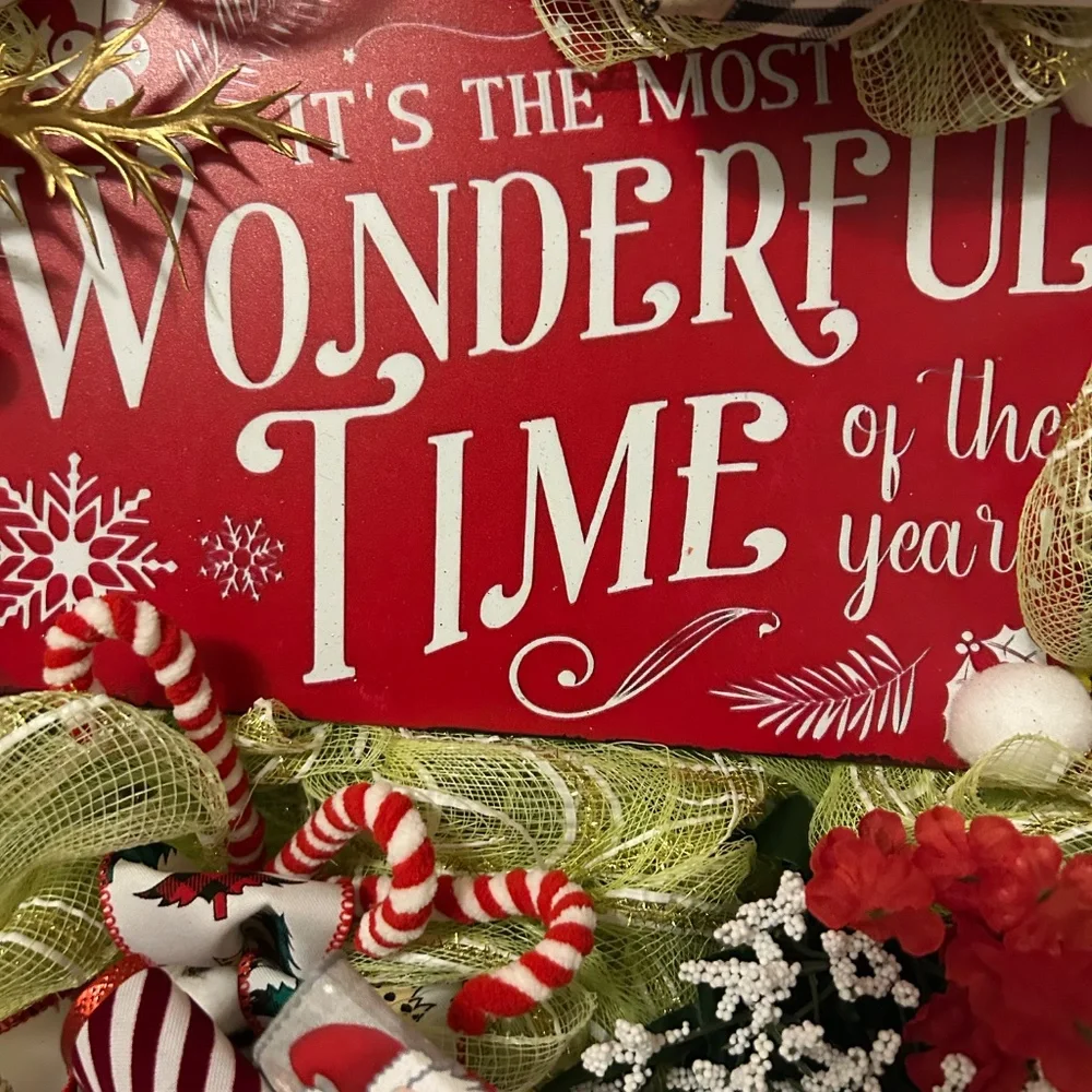 Christmas wreath/it’s the most wonderful time of the year